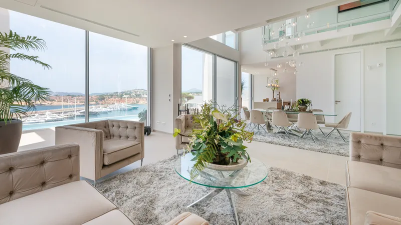 Spectacular designer villa for sale in Port Adriano with harbor and sea views — photo 6