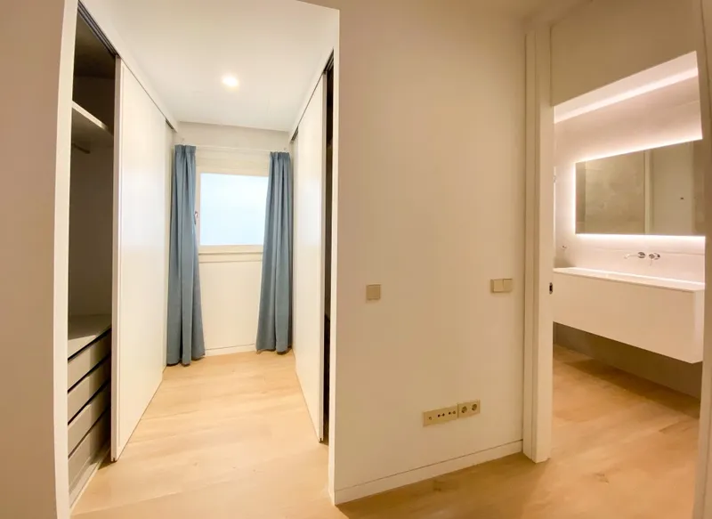 Top quality apartment for sale in Palma Casco Antiguo with roof terrace and various terraces — photo 5