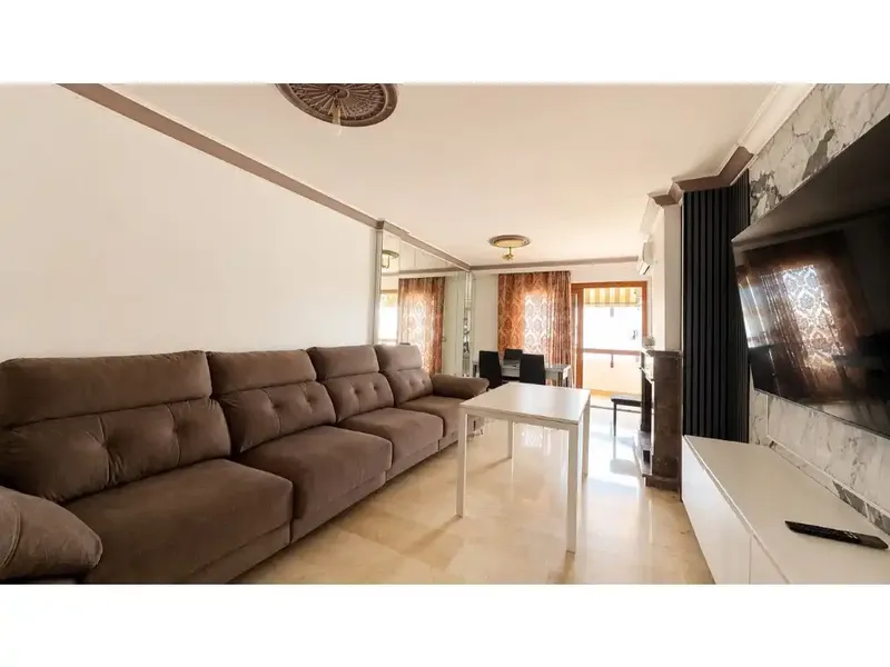 4-bedroom apartment in the center of Son Ferriol €635,000 — photo 1