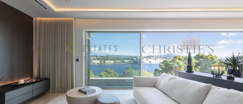 Modern villa in Santa Ponsa with amazing views — photo 4