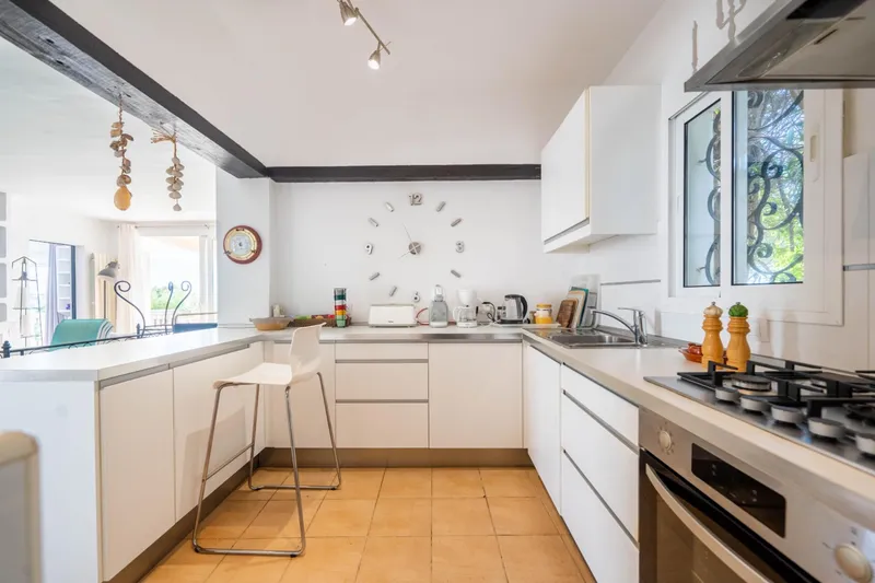 Villa on the front line in Cala Pi with infinite views of the Mediterranean – Absolute privacy 1 minute from the beach — photo 12