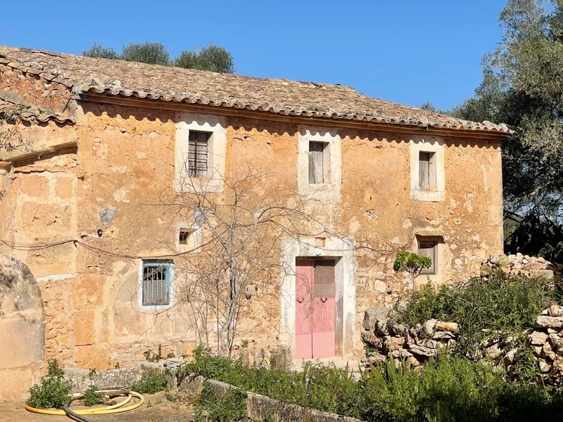 Impressive Mallorcan Estate for Renovation — photo 1