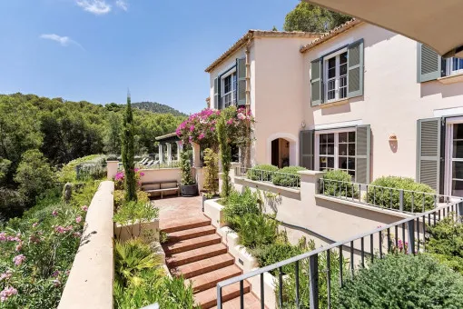 Camp de Mar, Exclusive villa in Camp de Mar with pool and sea views and absolute privacy — photo 4