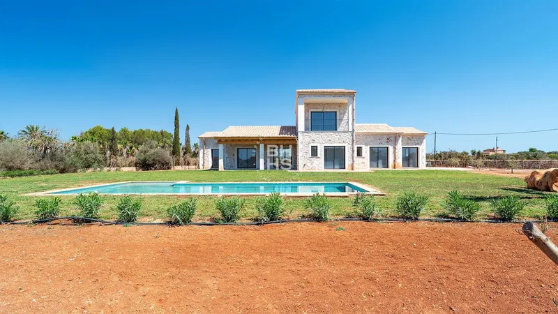 Rustic Finca for sale in Campos — photo 6