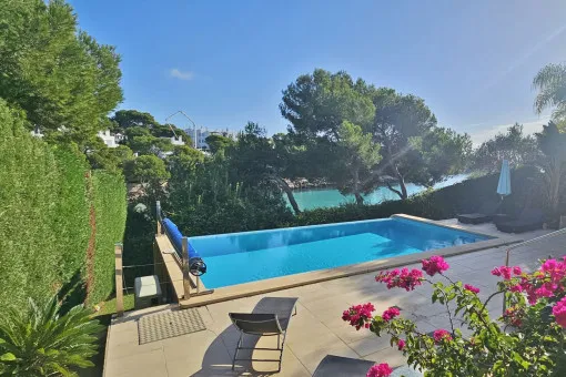 Cala d'Or, exclusive seafront villa with holiday rental license near Cala Gran — photo 3