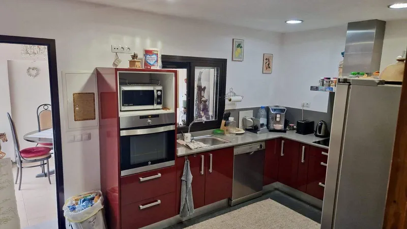 2.500m² Finca mit 5 Zimmern, 2 Bädern & Apartment zu kaufen — photo 8