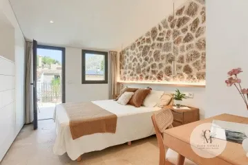 Beautiful renovated house with pool in the heart of Pollença — photo 12