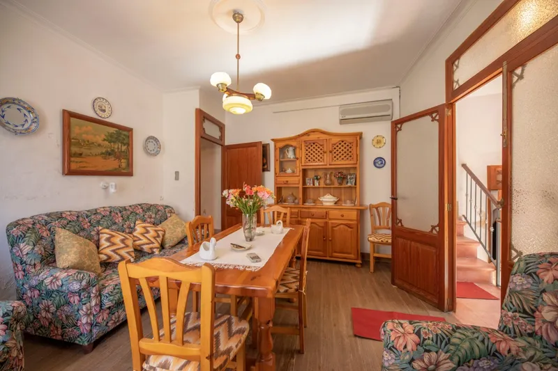 Country house with garage and large plot near the beach in Port de Sóller — photo 7