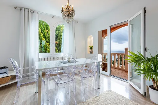 Camp de Mar, Exclusive villa with pool and panoramic sea views in a privileged location in Camp de Mar — photo 7