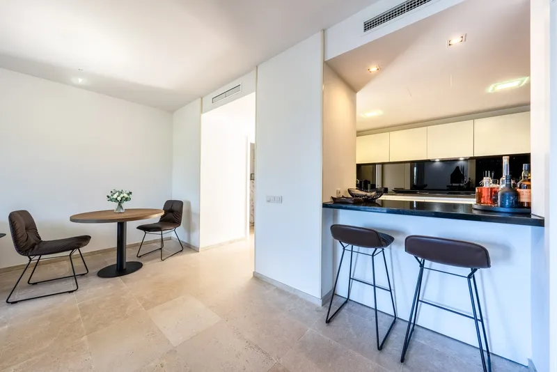 Quietly located garden apartment in exclusive residential complex — photo 7