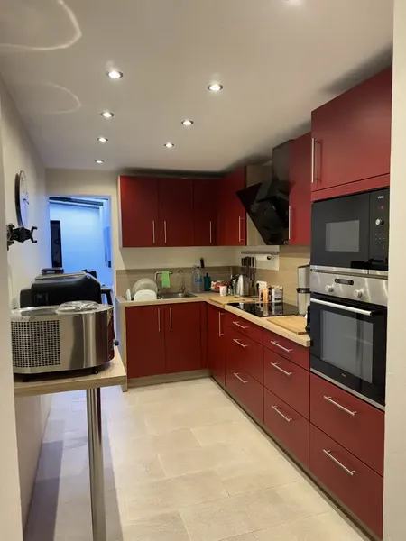Spectacular 157 m² home fully renovated and ready to move into, distributed over two floors, with spacious areas, terrace — photo 5
