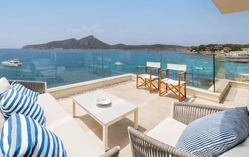 2 Bedrooms in Sant Elm — photo 1