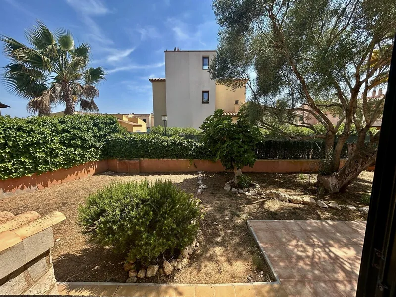Spacious chalet with 4 bedrooms and communal pool in Sa Ràpita — photo 7