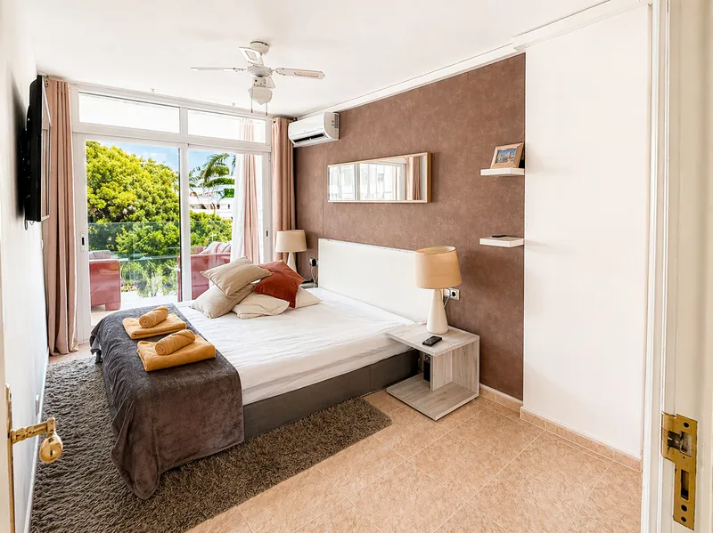 Apartment in a popular residence with partial sea view in Portals Nous Mas — photo 10