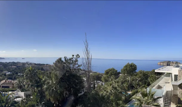 Villa with sea views facing the Malgrats Islands in Santa Ponsa — photo 4