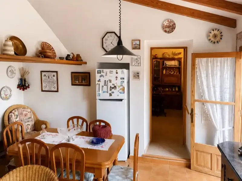 Urban finca with home in Establiments (Palma) – 683 m² plot – €640,000 — photo 11