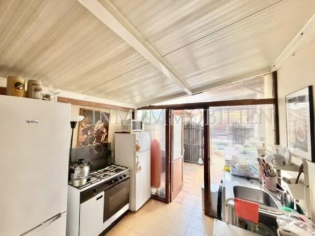 Wohnung mit 3 SZ, großer Terrasse und Tiny House zu kaufen — photo 5