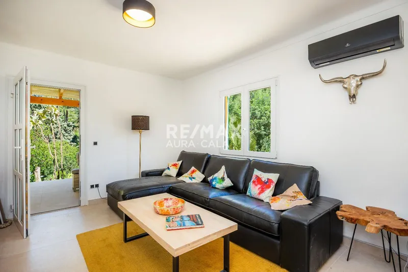 Detached Villa — photo 6