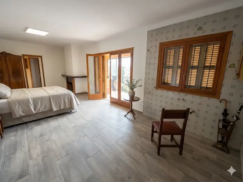 Rustic finca with great potential and open views in Llucmajor — photo 1