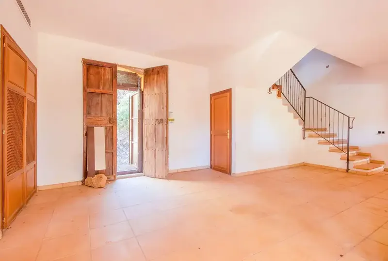 Detached house of 411 m², 6 bedrooms and 5 bathrooms, for sale in the municipality of Andratx, Balearic Islands — photo 4