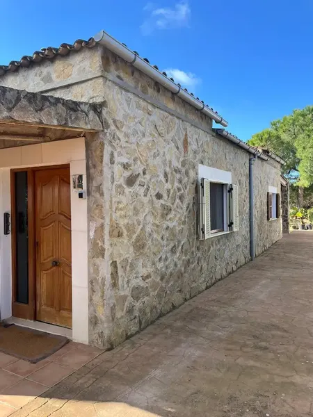 Magnificent rustic finca in Consell with legalized dwelling and ample outdoor spaces — photo 11