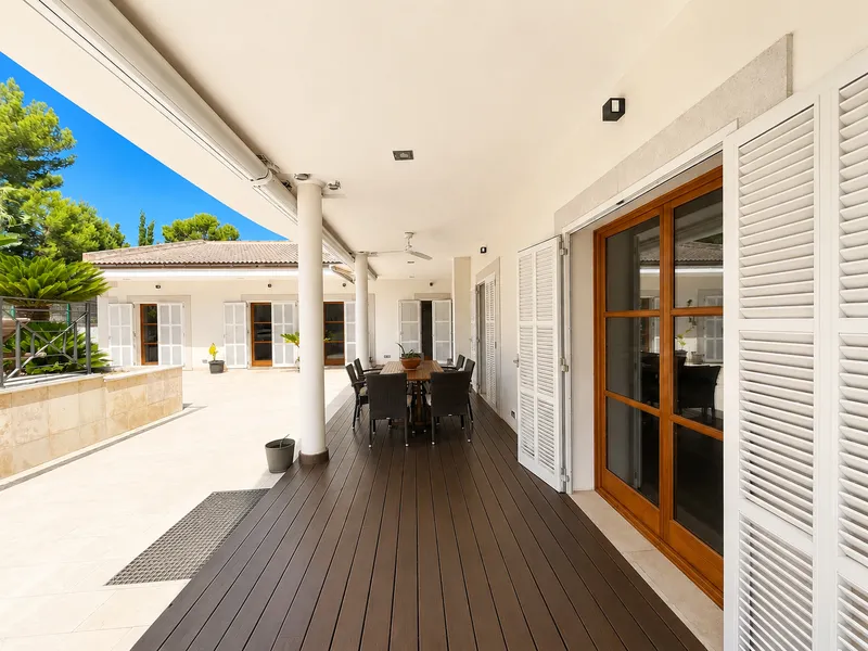 Spacious Mediterranean villa with mountain views in Nova Santa Ponsa Mas — photo 12