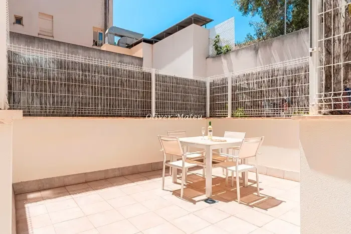 Piso en venta de 2 habitaciones, Ponent, Santa Catalina — photo 1