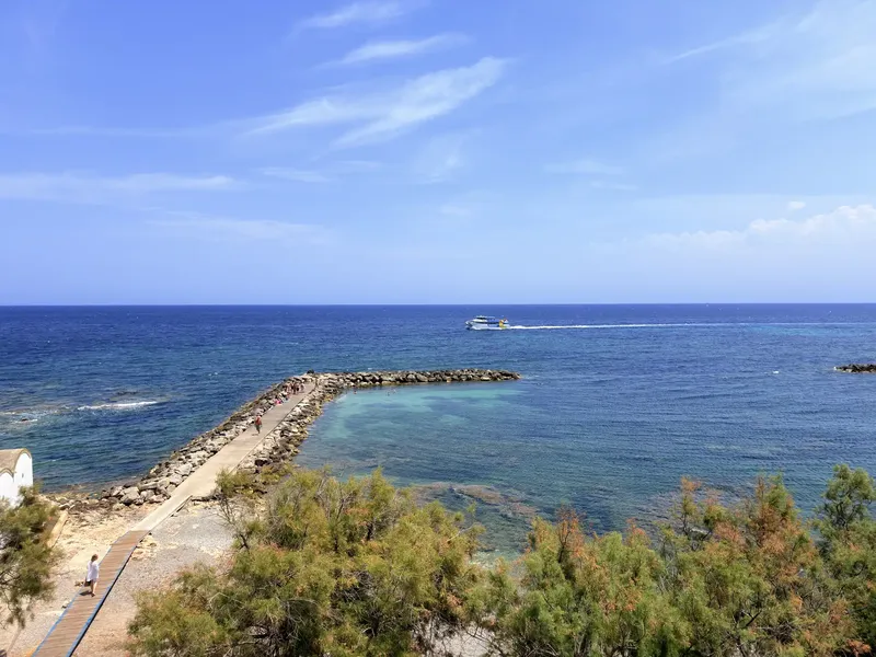Where the sea is your daily companion – Exclusive apartment on the beachfront in Cala Bona — photo 12