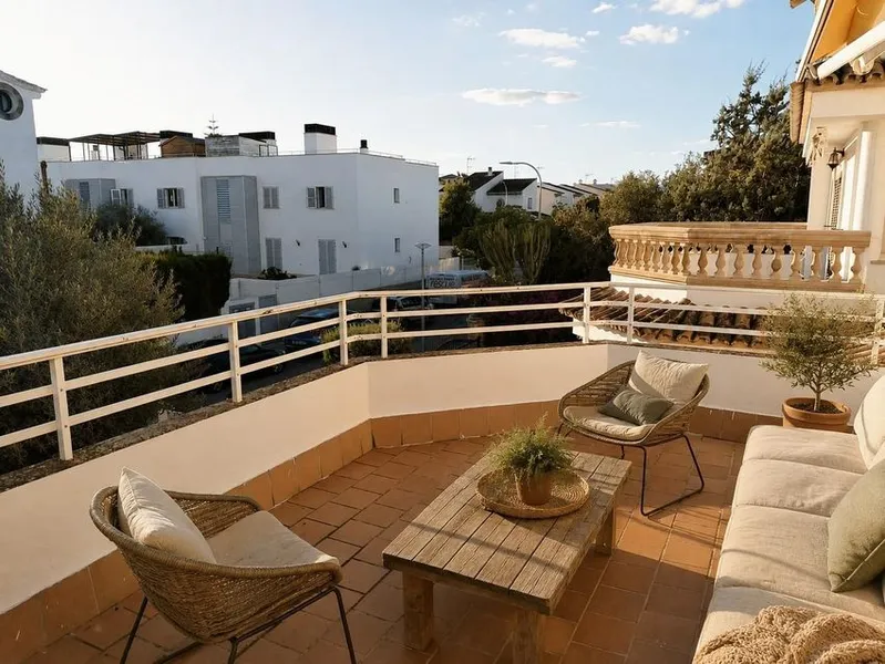 Detached house for sale in Can Pastilla — photo 1