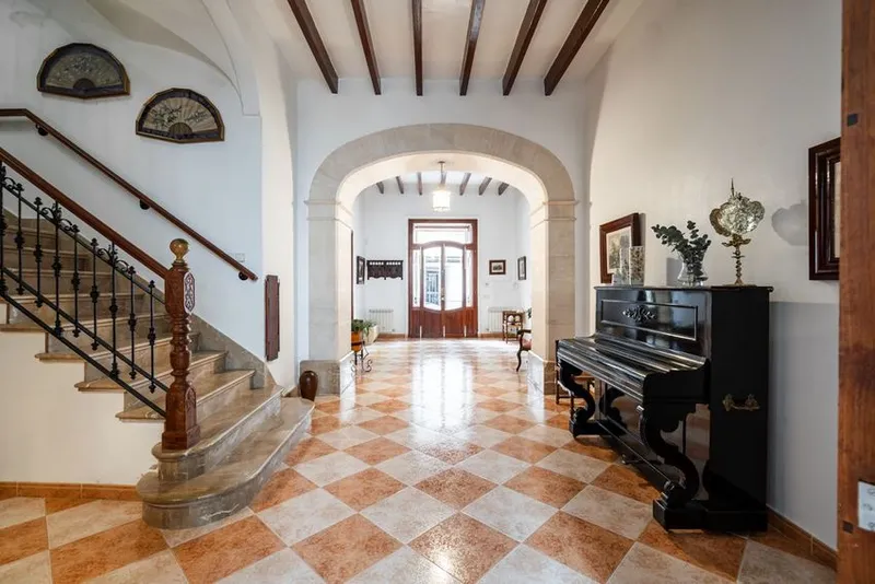 Semi-detached house for sale in CL Horts f — photo 3