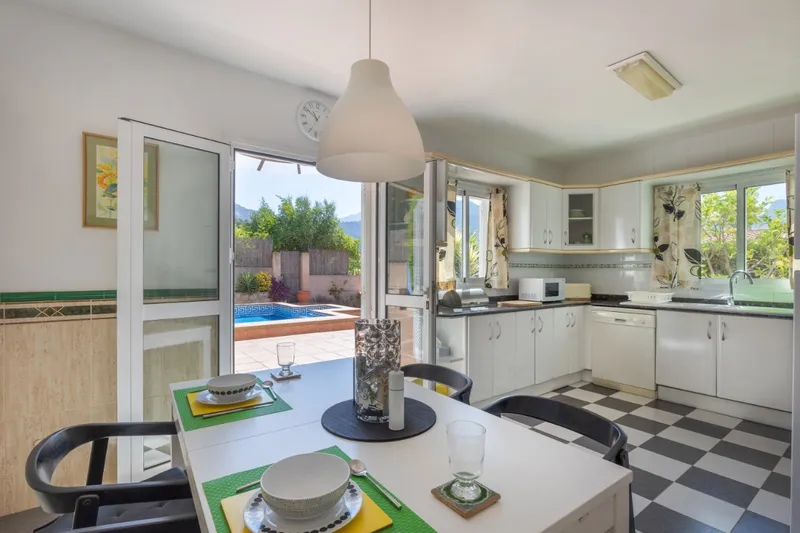 Great family villa with pool and garage in Port de Sóller — photo 7