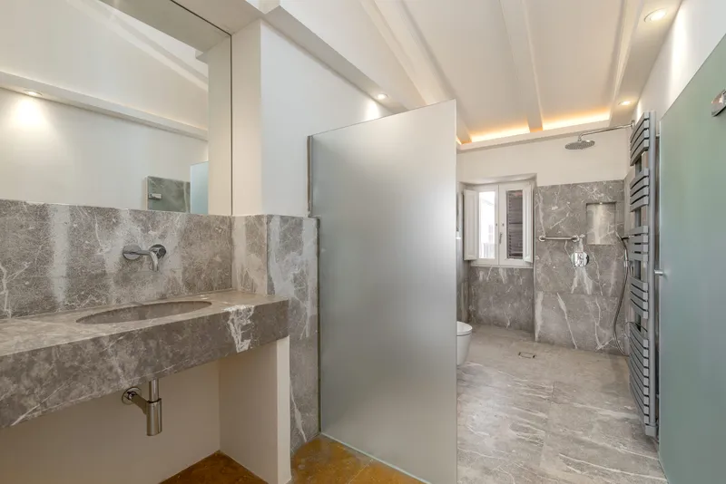 Impressive townhouse for sale in the heart of Ses Salines with pool — photo 11