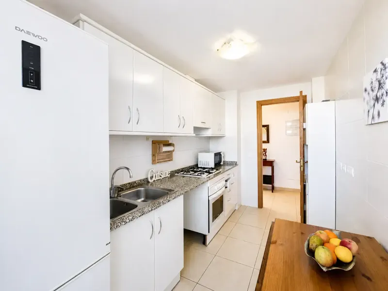 Penthouse with private solarium of 66 m² and covered parking space, just 250 m from the sea, in Playa de Palma — photo 9