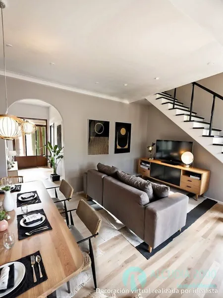 Town House — photo 1