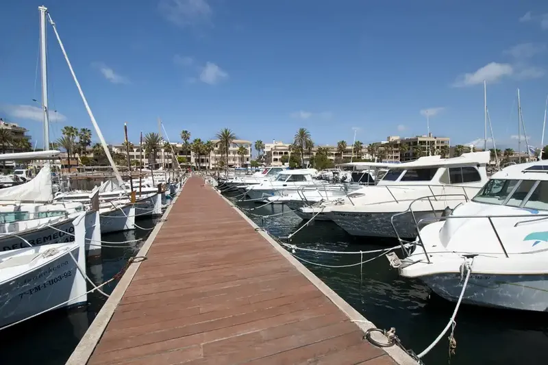 Beautiful new development located 300 m from the popular sandy beach Es Trenc. This residential complex of apartments for sale — photo 8