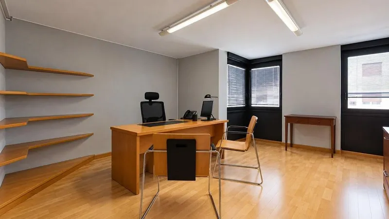 Office in Palma de Mallorca, Province of Balearic Islands — photo 3