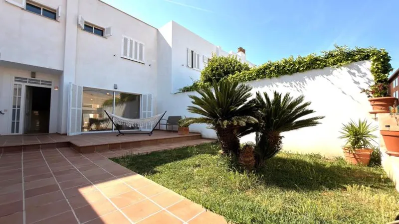 Townhouse in Llucmajor, Son Verí Nou area — photo 1