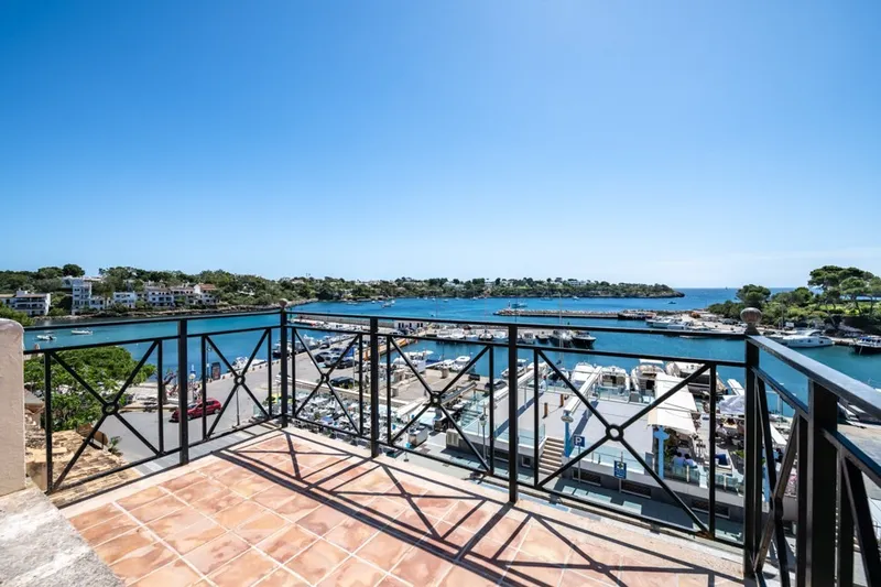 Apartment with large terrace and views of the harbor and sea in Porto Petro — photo 1