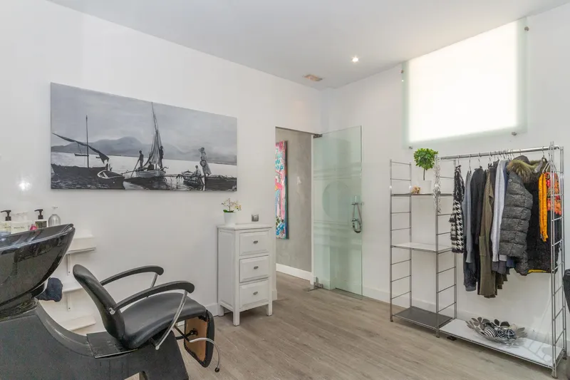 Bright premises for sale in Portixol to convert into an apartment — photo 10
