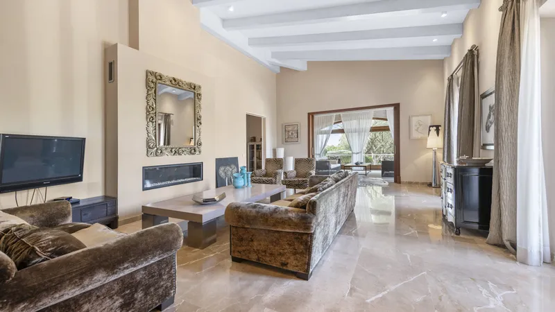 Large family finca with installment plan option, fantastic sea views and far-reaching views near Manacor — photo 4