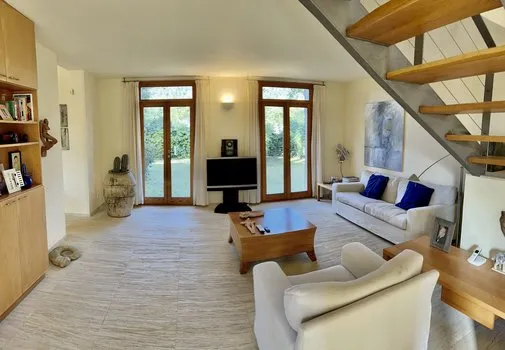 Property on the Golf Course — photo 10