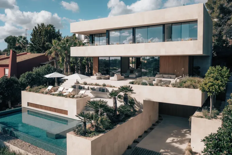 Luxury Villa in Bendinat Mallorca with Sea Views & Modern Mediterranean Design — photo 2