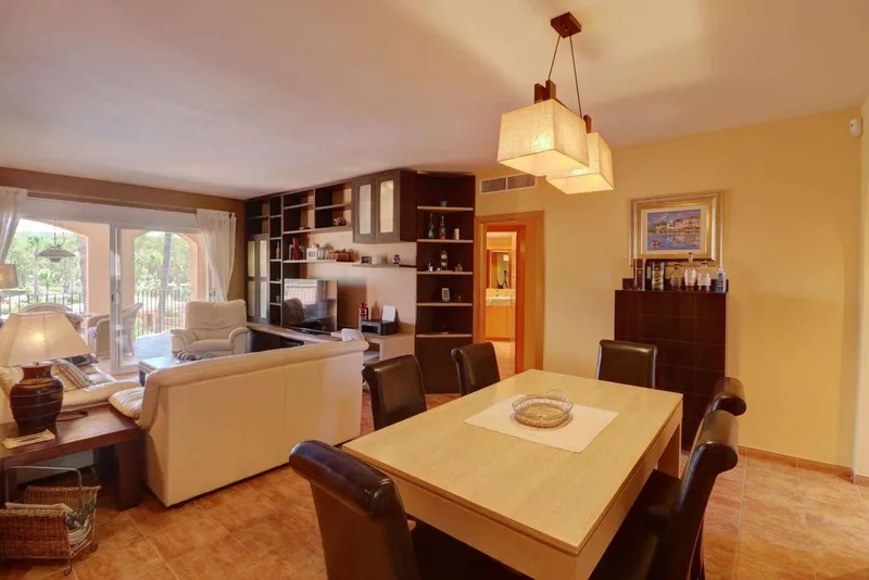Penthouse in Calvià, Province of Balearic Islands — photo 4