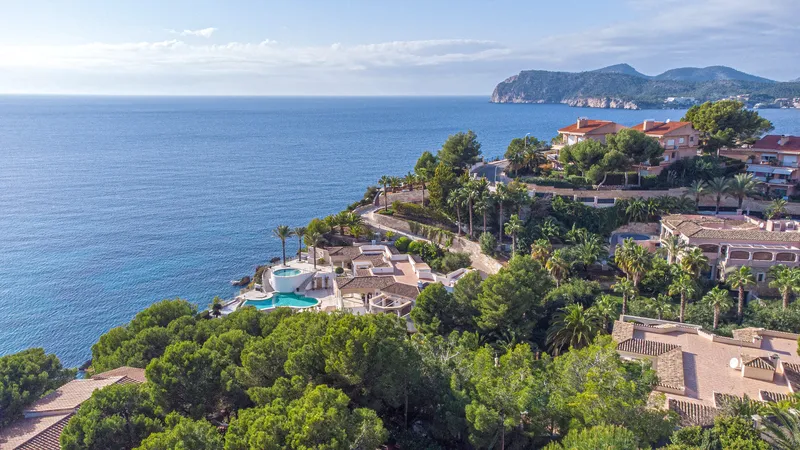 Project! Fabulous opportunity to co-design your own luxury villa with pool in Costa de la Calma — photo 8