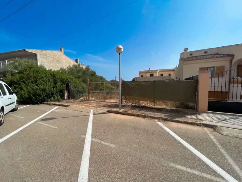 Plot with exclusive construction project in S'Estanyol –... — photo 2