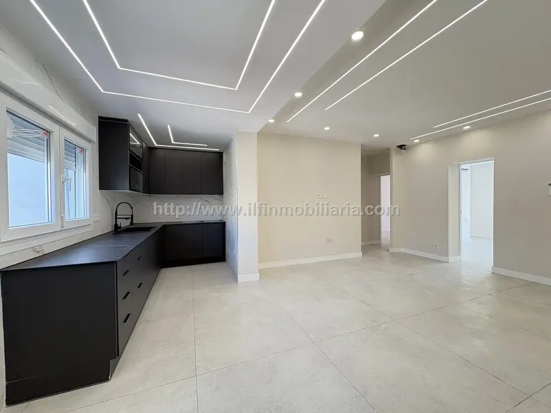 Brand New! Premium First Floor of 121 m² with Spectacular LED Design and Balcony — photo 1