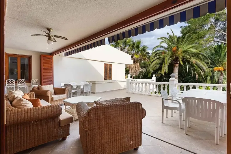 Charming villa in Son Vida with golf course views — photo 8