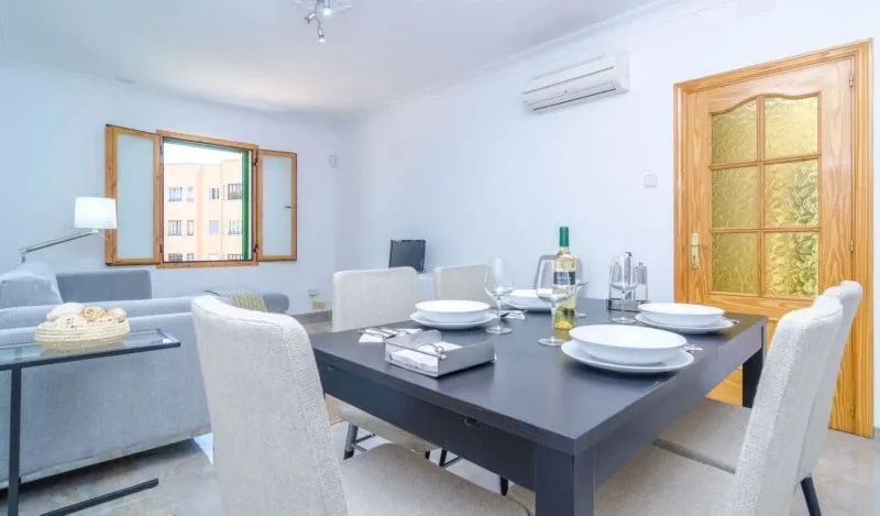 Temporary Professional Rental - 3 bedroom next to Ramblas Palma — photo 1