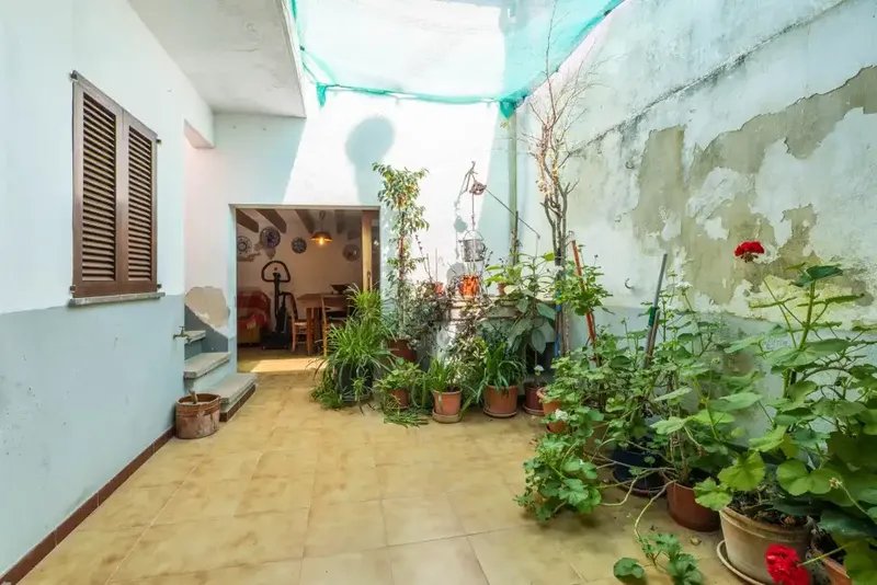 Charming detached house for sale in Pollensa offers a rare opportunity to own a spacious home in the historic old town — photo 6