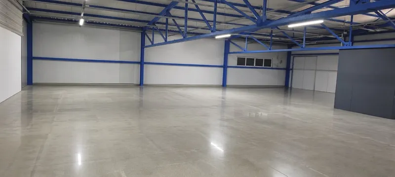 Industrial warehouse of 1,400 m² on a plot of 2,373 m² in the Can Matzarí industrial estate, Inca — photo 11